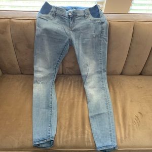 GAP skinny maternity jeans